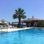 525836_10151040937831346_1411985317_n